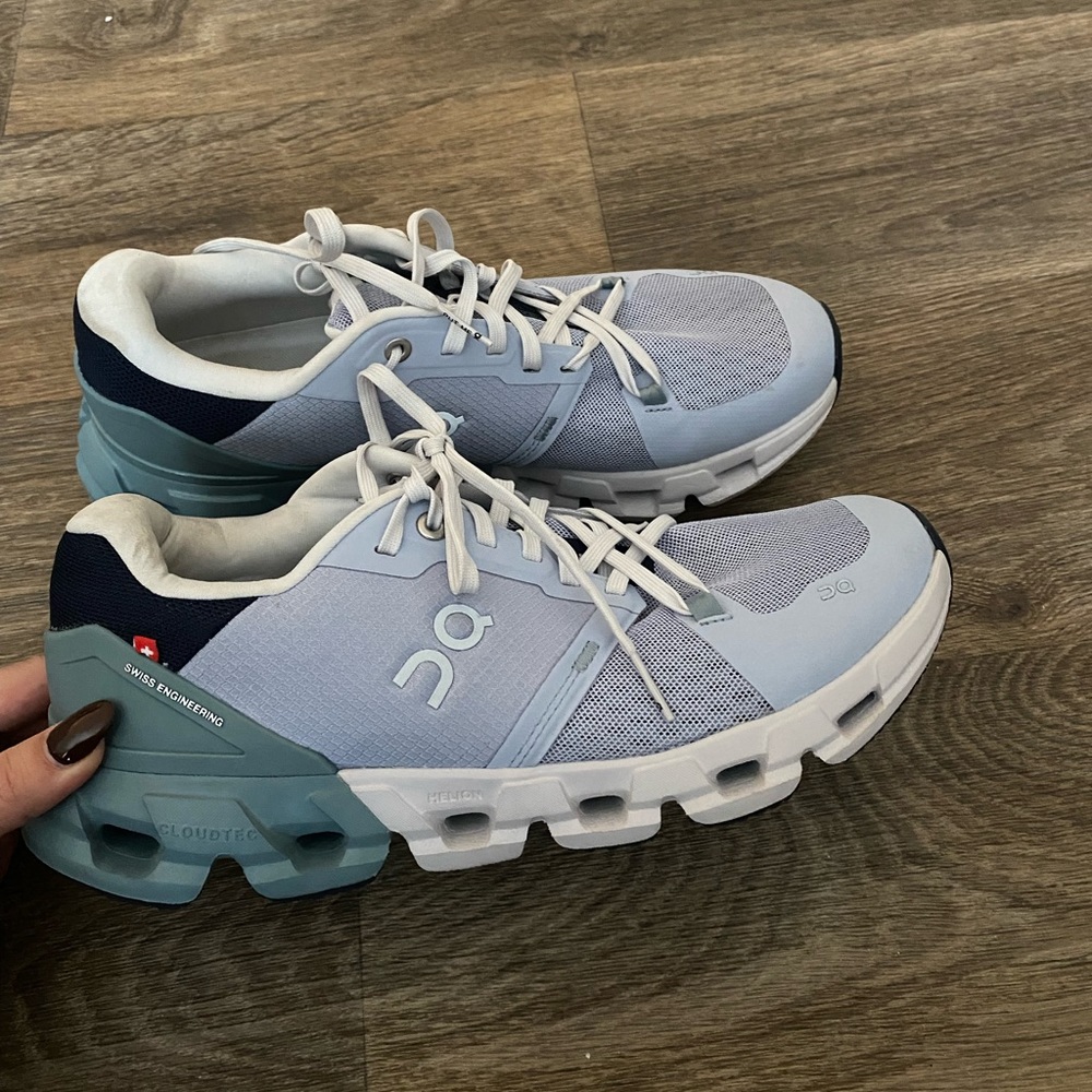On Running shoes W9 blue